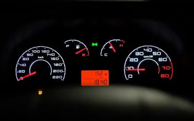 Mechanic's chart shows how far your car will go when it's running on 'empty'