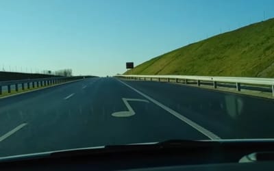 highway-in-hungary-genius-method-stop-temptation-to-speed