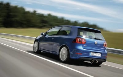 Volkswagen owner parked his VW Golf outside Hermes, was stunned at their reaction when he came back two days later in his Bugatti