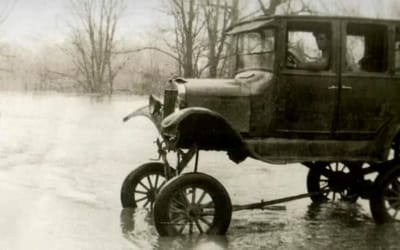 Ford Model T became the first ever weird-looking car thanks to its high water kit sold in Florida
