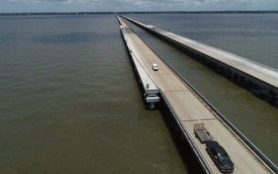 louisiana-bridge-is-worlds-longest-over-water-at-24-miles-long