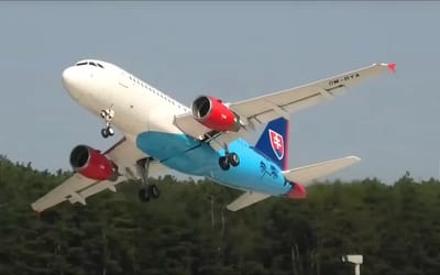 slovak-government-airbus-a319-performing-stunts