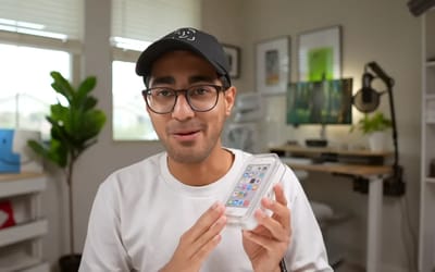 California man buys an incredibly rare sealed iPod Touch and gets it running to see what it's like