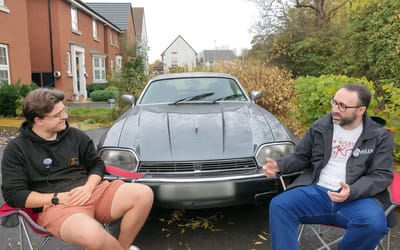 man-buys-cheap-jaguar-xjs-no-service-history