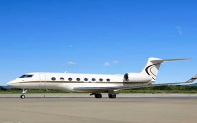 Take a look inside Jeff Bezos’ private Gulfstream G650ER jet as it goes on sale