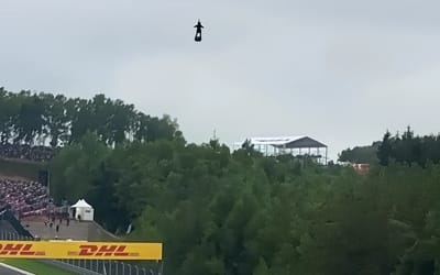 Fans were stunned at the 2022 Belgian Grand Prix when a jetpack pilot zoomed past at 124mph