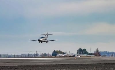 Switchblade flying sports car completes its first flight