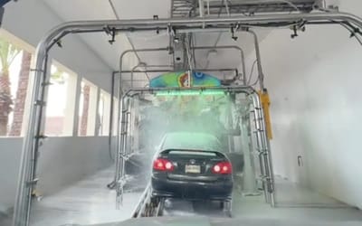 What it’s like to drive through the world’s longest car wash in Texas