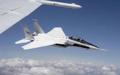 two-nasa-f-15-jets-mojave-desert-x-59