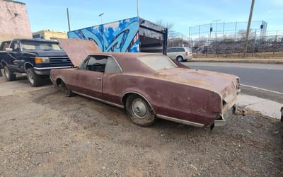 Owner drove 1966 Oldsmobile from Atlanta to New Jersey and left it abandoned for decades