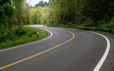 orange-lines-us-freeway-construction-zones