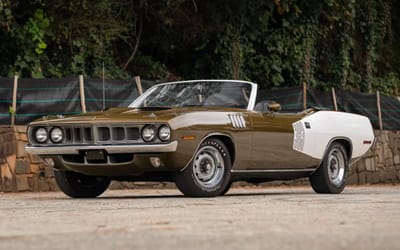 This rare Tawny Gold 1971 Cuda was owned by an NHL star and has a hidden signature on the sun visor