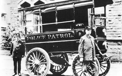 In 1899, Ohio cops rolled out the world’s first electric police squad car