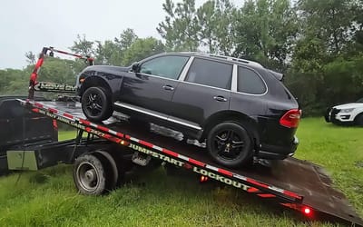 Shop owner bought Porsche nobody wanted for $700 then made it worth 10 times that