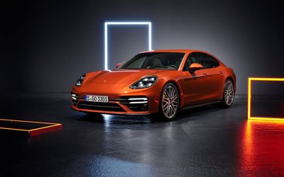 Brand new Porsche Panamera mistakenly advertised for $18,000