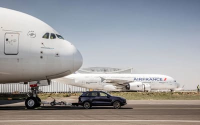 Porsche Cayenne set a new record with impressive Airbus A380 feat