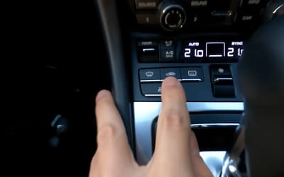 Man presses the recirculation button in his car and closes the windows to see how long he can breath the same air and it's alarming