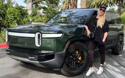 Supercar Blondie fascinated by Rivian’s new type of key that makes it almost impossible to lose