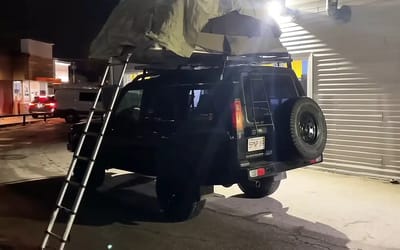 American transforms abandoned Land Rover SUV into sweet off-road camper in just 7 days