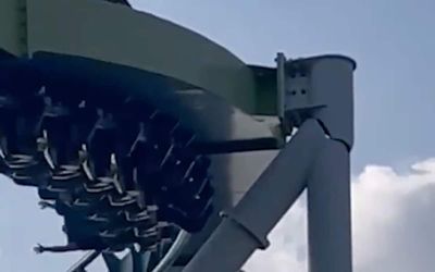 Man spots huge crack in amusement park roller coaster