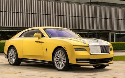 Rolls-Royce just launched this trippy never-to-be-repeated Spectre