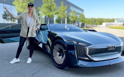 Supercar Blondie shows off Audi with one of the most unique interiors ever made