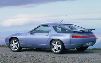 The Porsche 928 is the ultimate 80s power move and it still turns heads