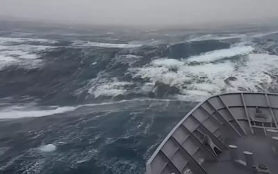 People left feeling ill after seeing 'terrifying' video of vlogger travelling through infamous Drake Passage