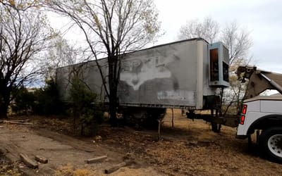 kansas-abandoned-semi-trailer-family-photos