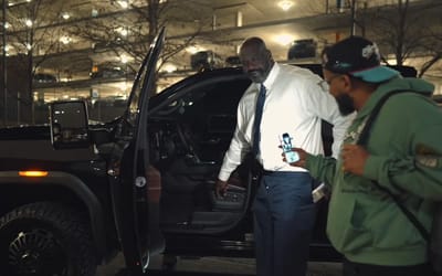 Shaq is surprised with a GMC truck he said he liked and he pulls the ultimate baller move despite having no idea it was coming