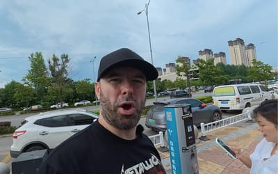 british-family-living-in-china-shocked-at-ev-charging-costs