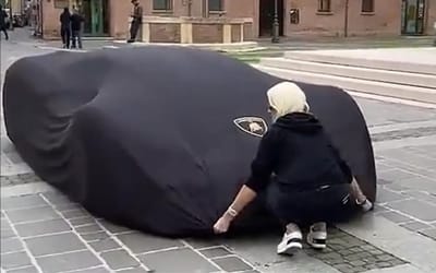 Supercar Blondie pulled back cover of a car to reveal the coolest Lamborghini ever made