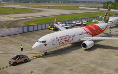 A Tata Curvv set a new world record by towing a 48-ton Boeing 737