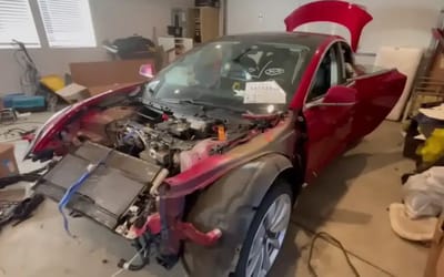 teen-wrecked-tesla-model-3-15k