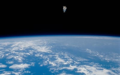 Astronaut involved in the 'most terrifying photo' ever taken in space spoke out to reveal what happened