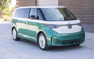 Driver buys Volkswagen electric van for $72k, just 398 miles later it sells for awkward amount