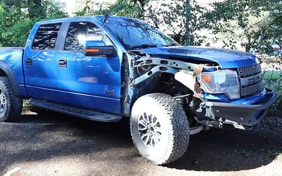 Man bought a damaged Ford Raptor at a great price because he spotted a ‘big secret’ no one else saw