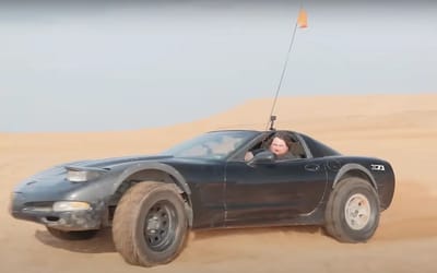 YouTuber took a Corvette off-roading on sand dunes, he was surprised with how it performed