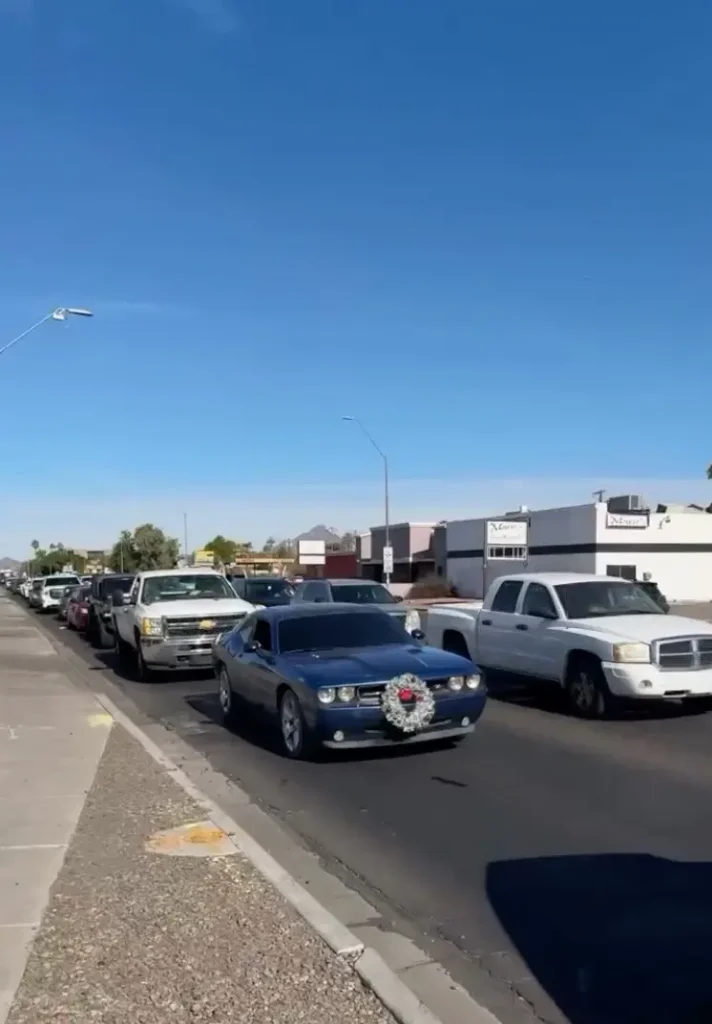 US gas station chaos as Juan Gonzalez offers $10K free fuel