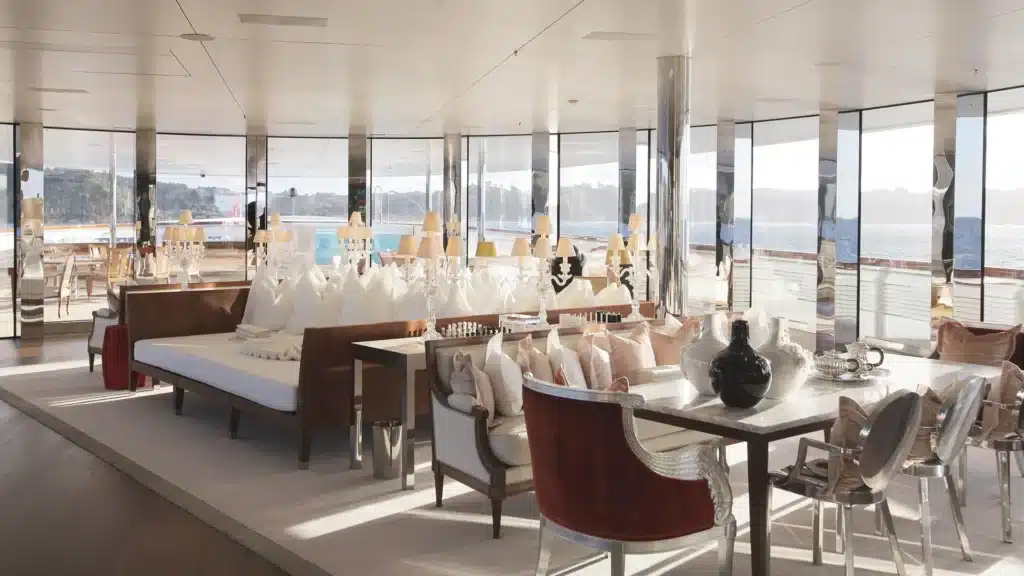 Look inside the world's largest sail-assisted yacht, it only costs $300 million