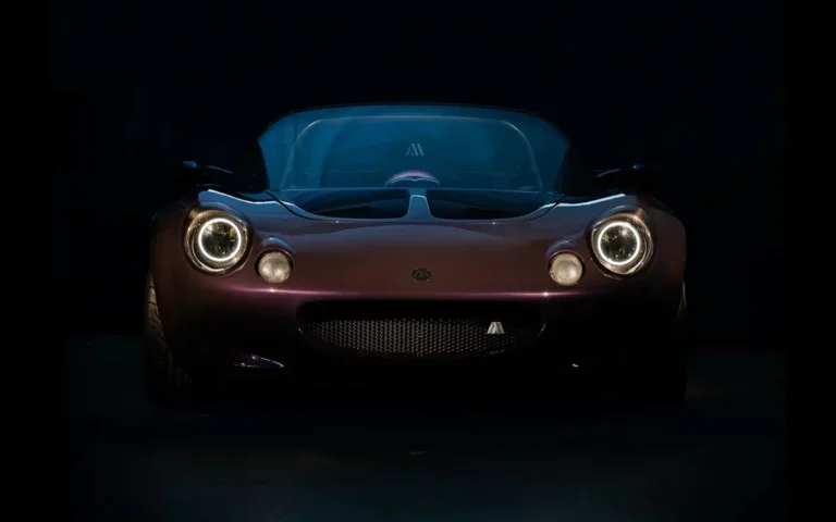 Analogue Automotive has released this VHPK, a stunning tribute to the S1 Lotus Elise