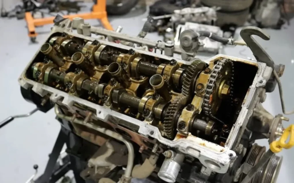 The YouTube channel I Do Cars got its hands on a Toyota 3RZ engine - and it tells two very different stories