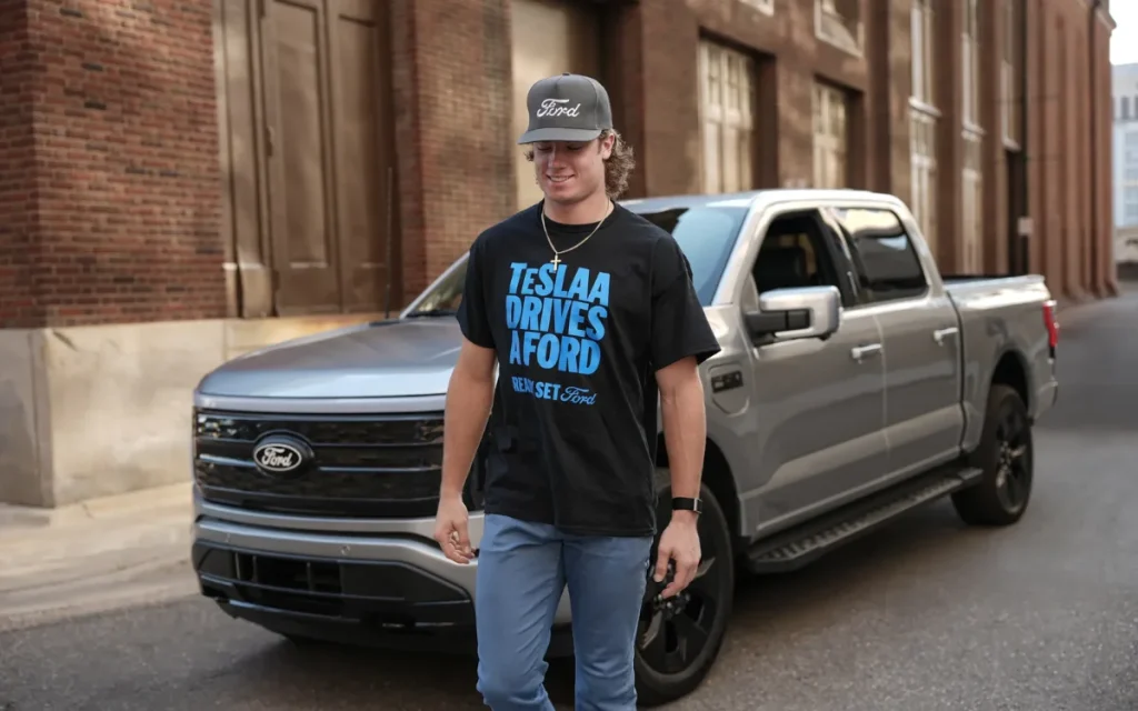 The Ford Motor Company recently gifted Detroit Lions rookie Isaac TeSlaa an F-150 Lightning truck as a reward for his incredible form in the NFL