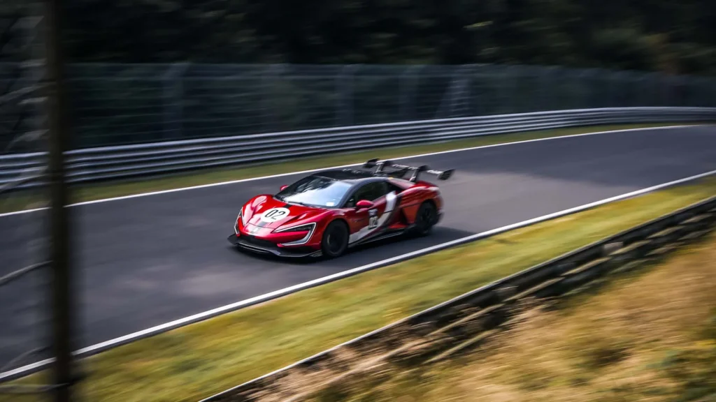 BYD's Yangwang U9 Xtreme dethrones Bugatti Chiron Super Sport to become world's fastest production car