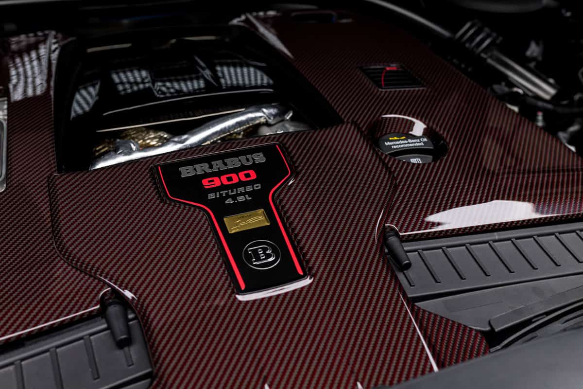 The engine of the Brabus 900.