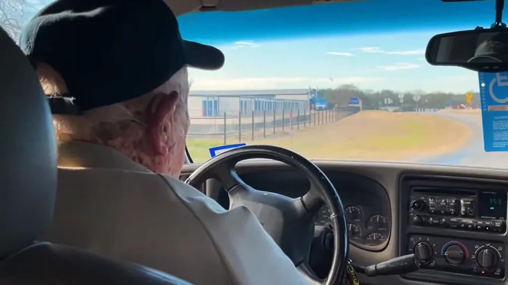 101-year-old Texas veteran decided to renew his license and was surprised by how simple the test was