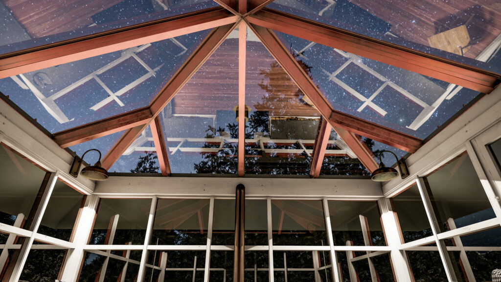 luxury treehouse smart roof