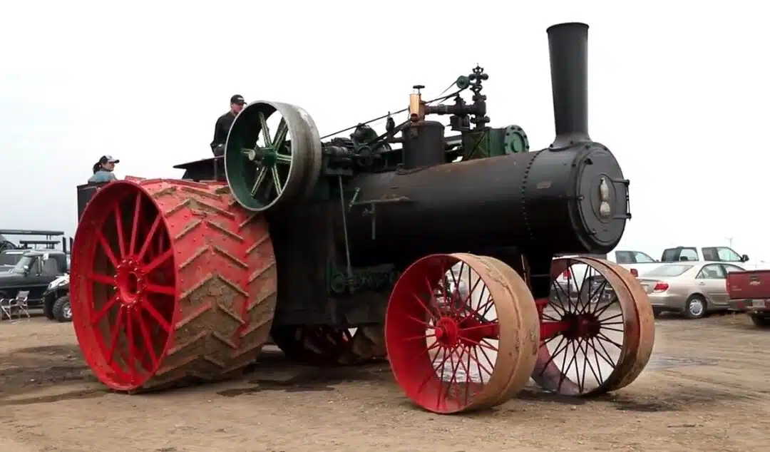 The world’s biggest steam tractor from 1905 has been rebuilt