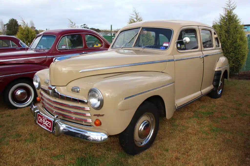 1946 Ford Super Deluxe