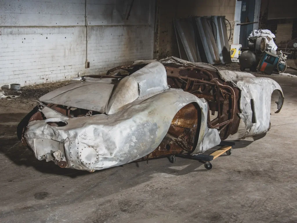 Florida man excited to find a beat-up Ferrari 500 Mondial Spider sports car he could actually afford... then he saw the real price